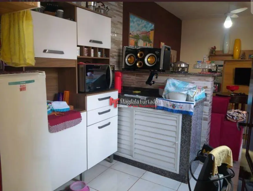 Foto 6 de Casa com 1 quarto à venda, 78m2 em Cabo Frio - RJ