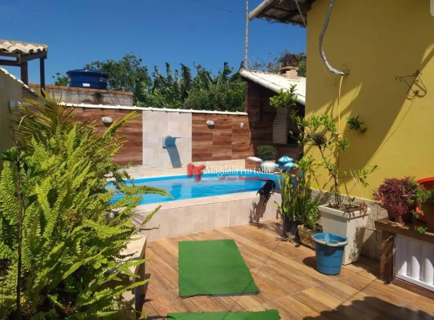 Foto 1 de Casa com 1 quarto à venda, 78m2 em Cabo Frio - RJ