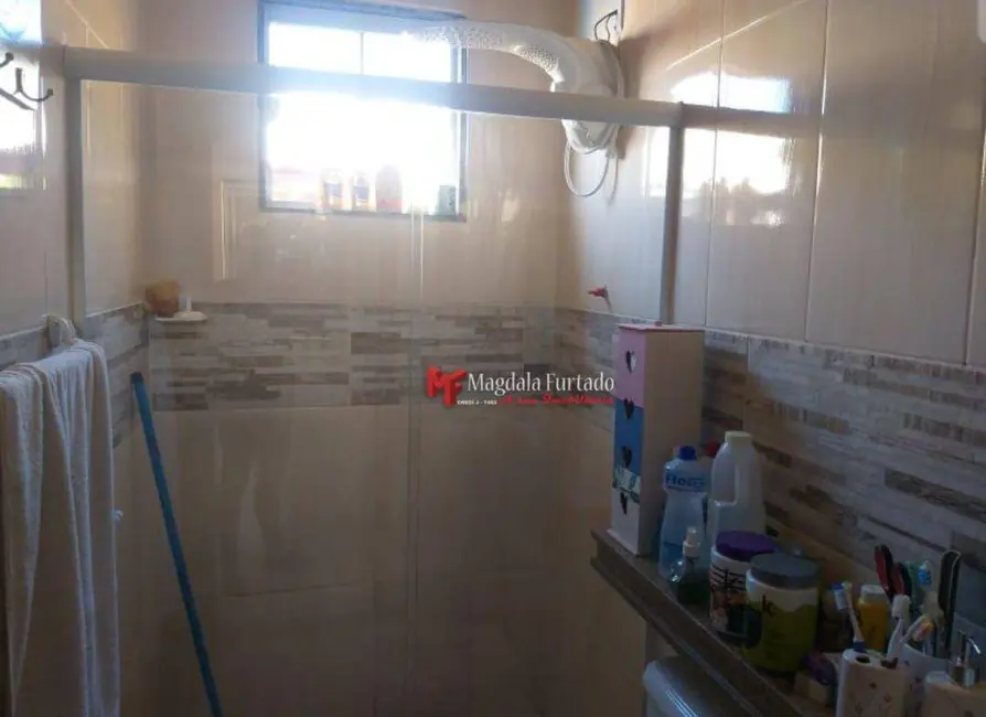 Foto 2 de Casa com 1 quarto à venda, 78m2 em Cabo Frio - RJ