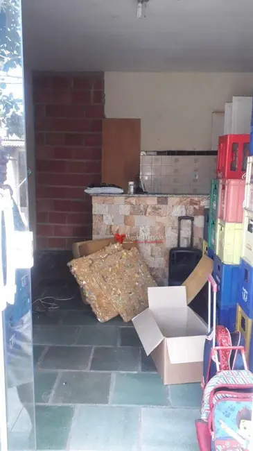 Loja à venda, 330m2 em Cabo Frio - RJ - imagem 5 Foto 5 de Loja à venda, 330m2 em Cabo Frio - RJ
