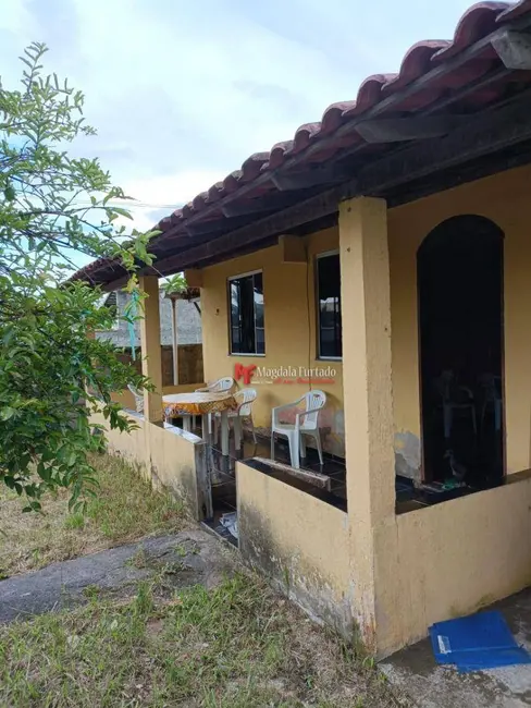 Foto 2 de Casa com 2 quartos à venda, 500m2 em Cabo Frio - RJ