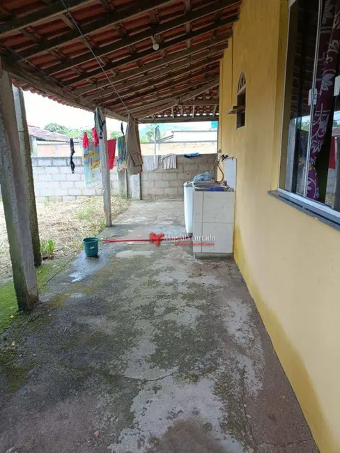 Foto 4 de Casa com 2 quartos à venda, 500m2 em Cabo Frio - RJ