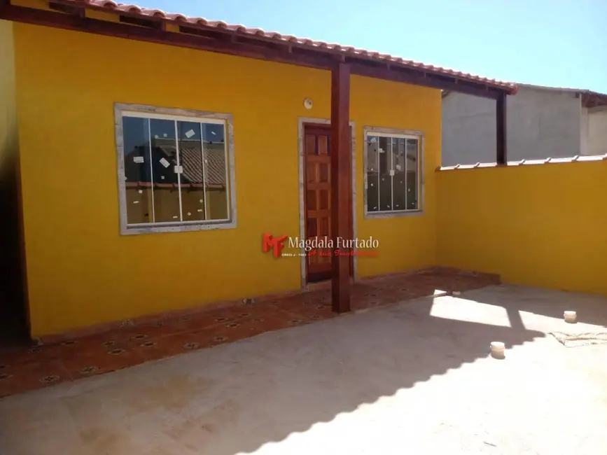 Foto 1 de Casa com 2 quartos à venda, 90m2 em Cabo Frio - RJ