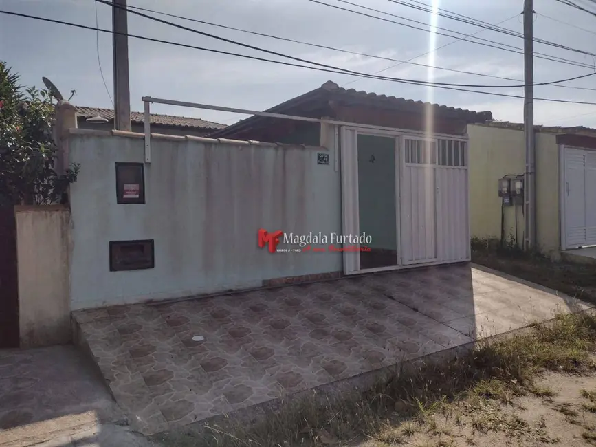 Foto 1 de Casa com 2 quartos à venda, 120m2 em Cabo Frio - RJ