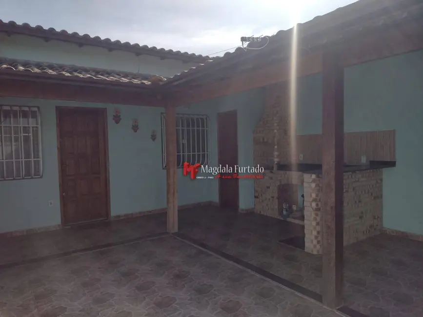 Foto 3 de Casa com 2 quartos à venda, 120m2 em Cabo Frio - RJ