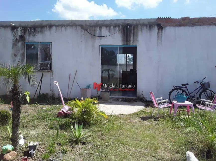 Foto 1 de Casa com 1 quarto à venda, 360m2 em Cabo Frio - RJ