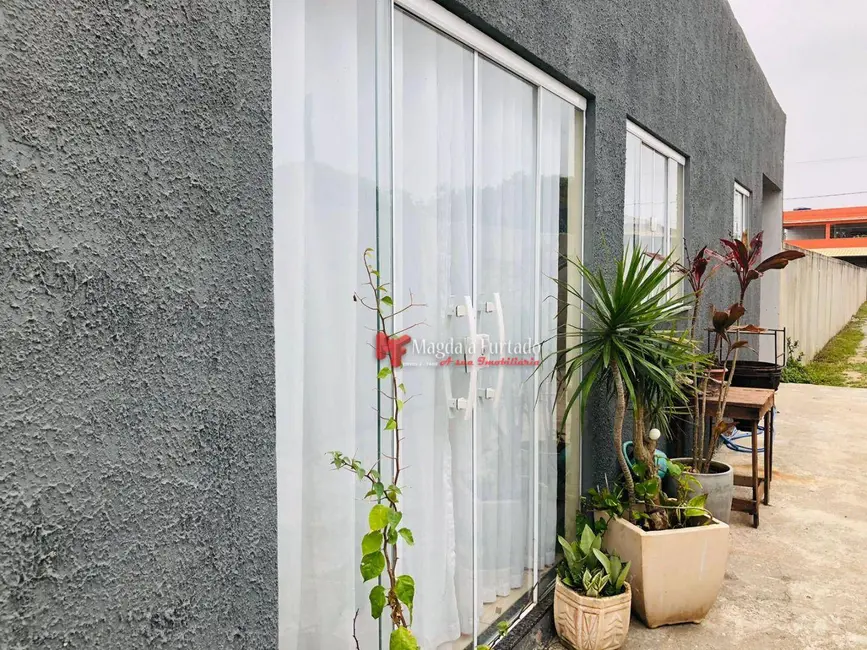 Casa com 2 quartos à venda, 360m2 em Cabo Frio - RJ - imagem 3 Foto 3 de Casa com 2 quartos à venda, 360m2 em Cabo Frio - RJ