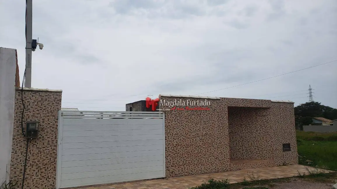Foto 2 de Casa com 2 quartos à venda, 500m2 em Cabo Frio - RJ