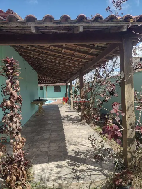 Foto 9 de Casa com 4 quartos à venda, 420m2 em Cabo Frio - RJ