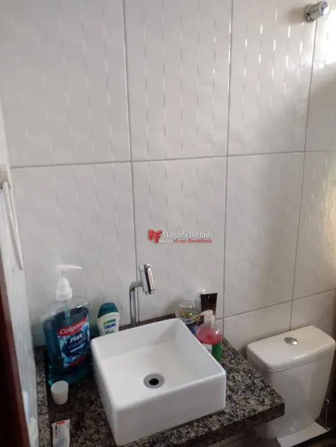 Foto 5 de Casa com 2 quartos à venda, 125m2 em Cabo Frio - RJ