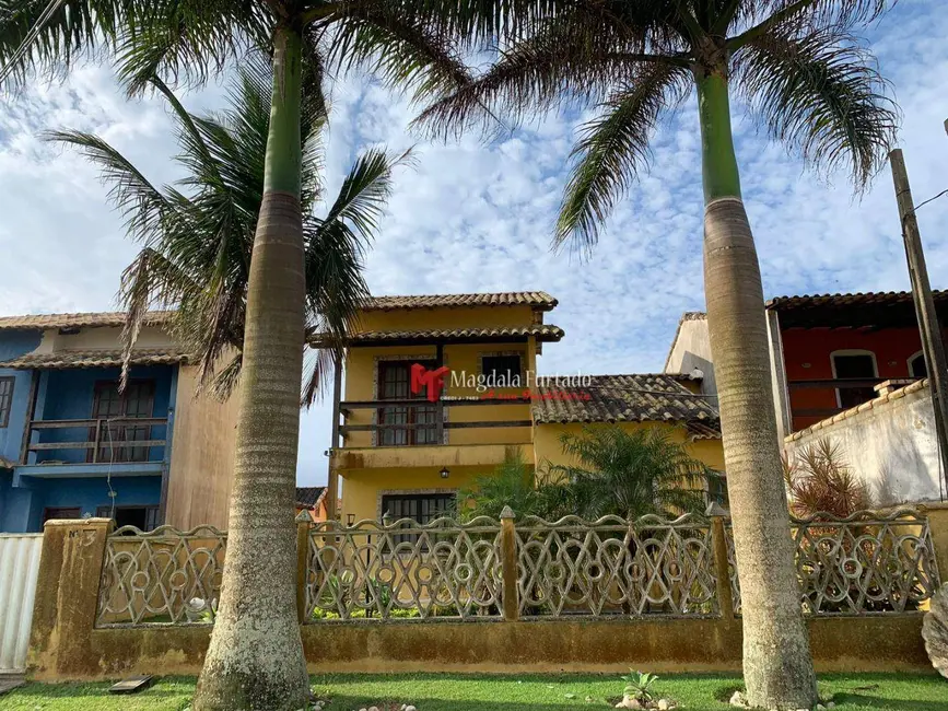 Foto 1 de Casa com 2 quartos à venda, 224m2 em Cabo Frio - RJ