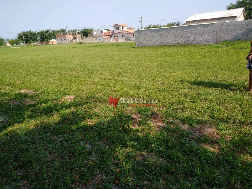 Foto 2 de Terreno / Lote à venda, 529m2 em Cabo Frio - RJ