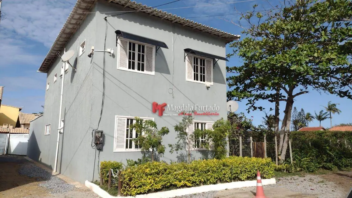 Foto 1 de Casa com 2 quartos à venda, 120m2 em Cabo Frio - RJ