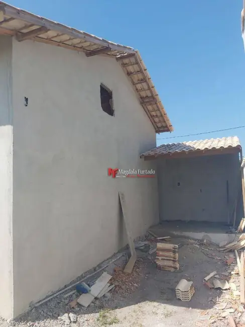 Casa com 1 quarto à venda, 77m2 em Cabo Frio - RJ - imagem 5 Foto 5 de Casa com 1 quarto à venda, 77m2 em Cabo Frio - RJ