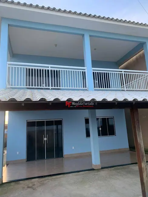 Foto 1 de Casa com 4 quartos à venda, 230m2 em Cabo Frio - RJ