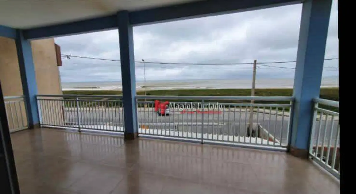 Foto 8 de Casa com 4 quartos à venda, 230m2 em Cabo Frio - RJ