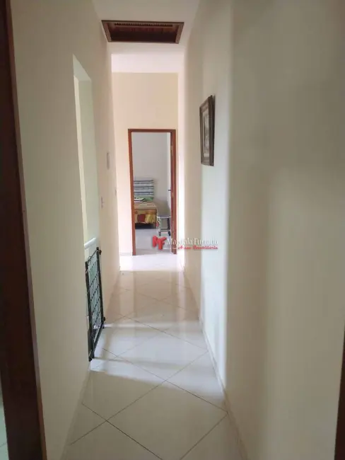 Foto 6 de Casa com 2 quartos à venda, 140m2 em Cabo Frio - RJ