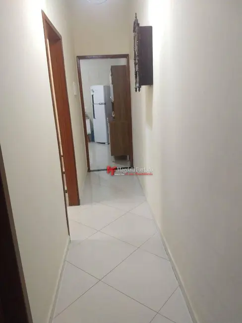 Foto 2 de Casa com 2 quartos à venda, 140m2 em Cabo Frio - RJ