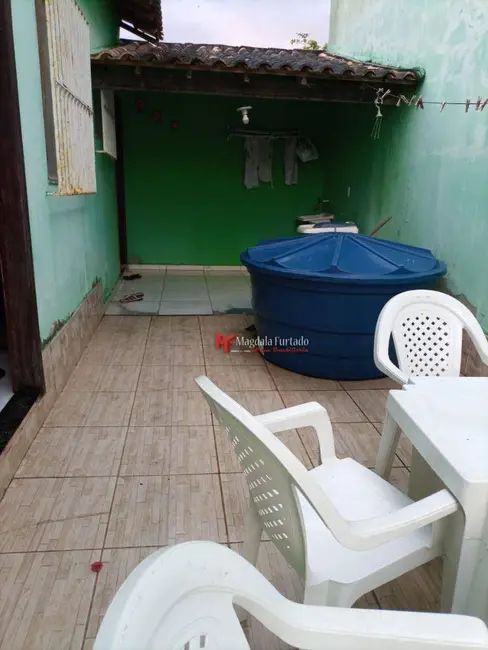 Foto 4 de Casa com 1 quarto à venda, 60m2 em Cabo Frio - RJ