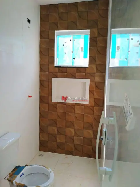 Foto 7 de Casa com 2 quartos à venda, 108m2 em Cabo Frio - RJ