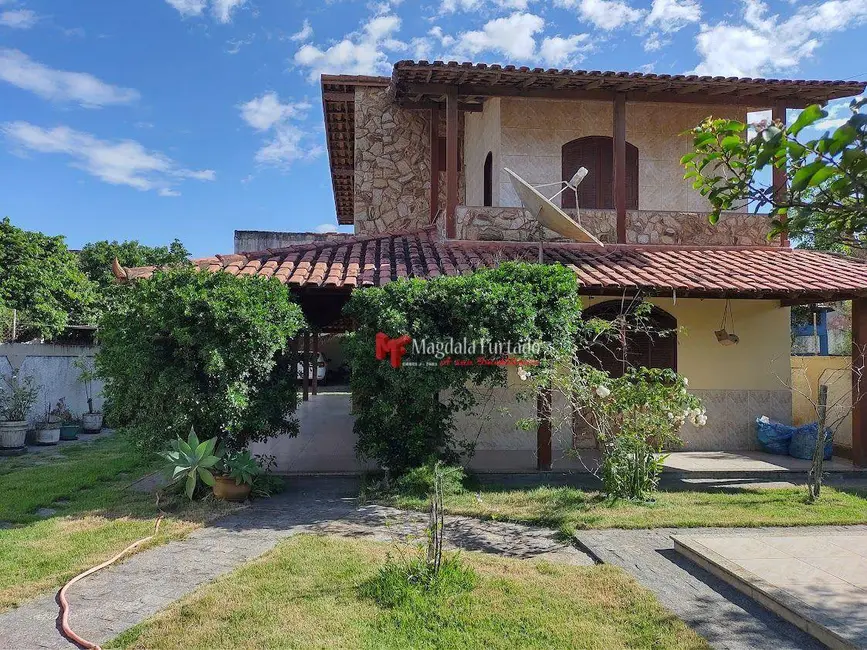 Casa com 3 quartos à venda, 360m2 em Cabo Frio - RJ - imagem 2 Foto 2 de Casa com 3 quartos à venda, 360m2 em Cabo Frio - RJ