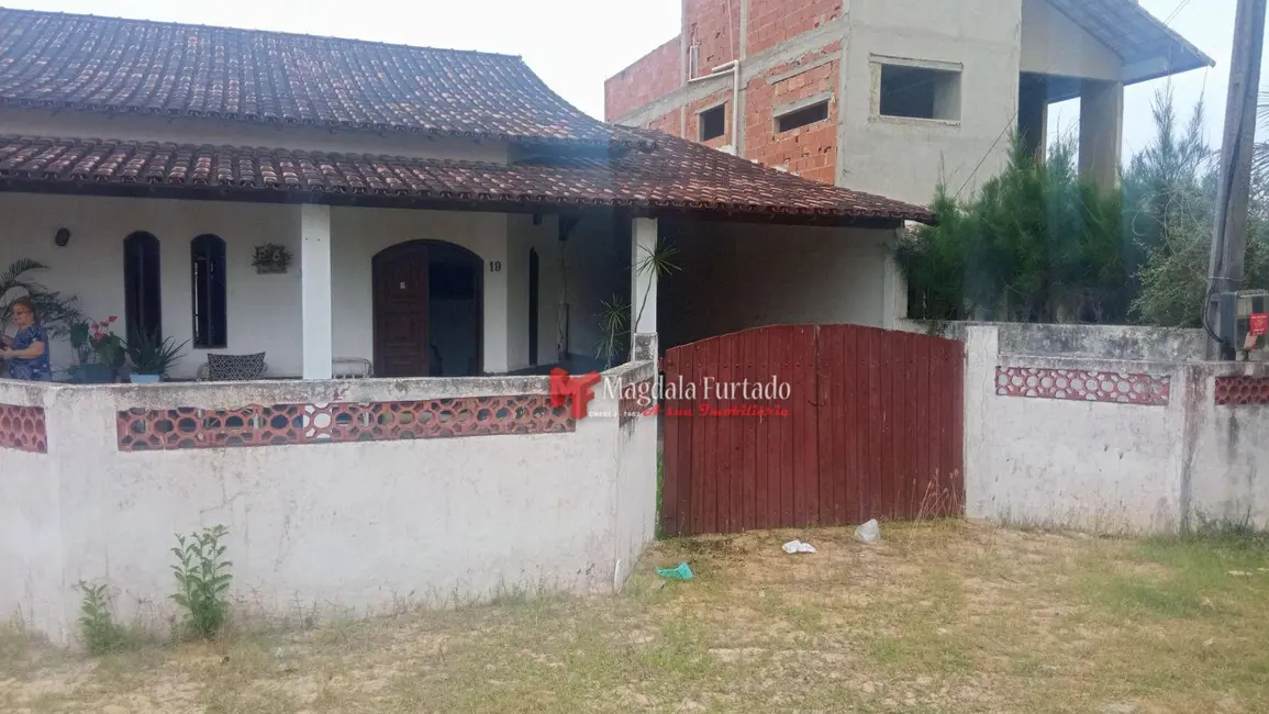 Foto 2 de Casa com 3 quartos à venda, 600m2 em Cabo Frio - RJ