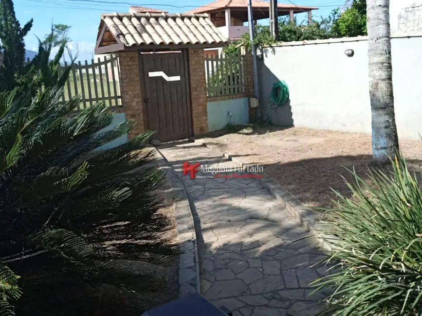 Foto 2 de Casa com 2 quartos à venda, 600m2 em Cabo Frio - RJ