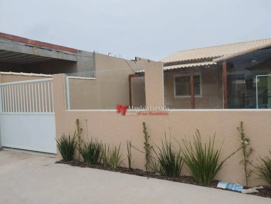 Foto 1 de Casa com 2 quartos à venda, 150m2 em Cabo Frio - RJ