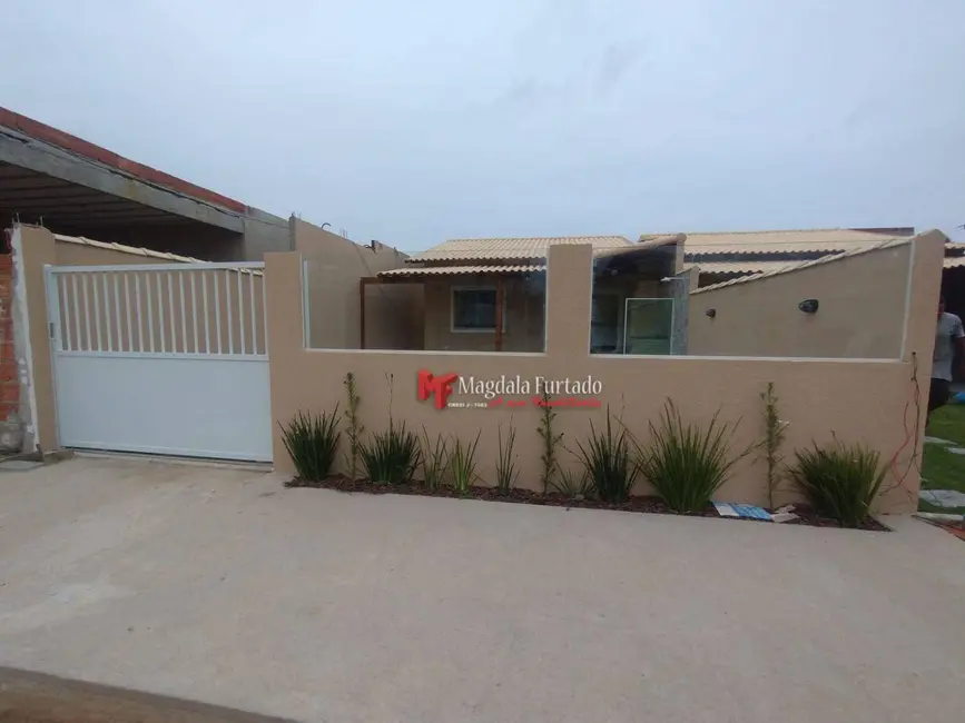 Casa com 2 quartos à venda, 150m2 em Cabo Frio - RJ - imagem 2 Foto 2 de Casa com 2 quartos à venda, 150m2 em Cabo Frio - RJ