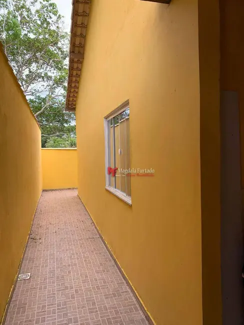 Foto 4 de Casa com 2 quartos à venda, 325m2 em Cabo Frio - RJ