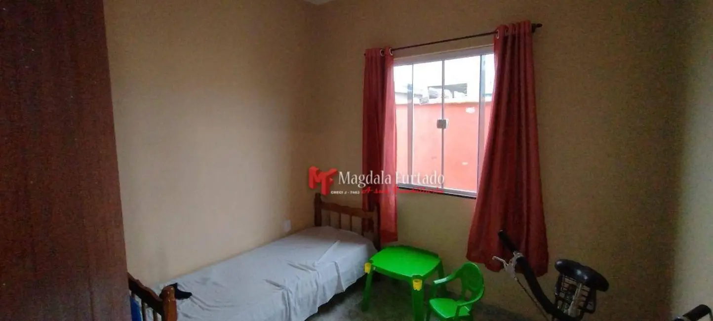 Foto 2 de Casa com 2 quartos à venda, 210m2 em Cabo Frio - RJ