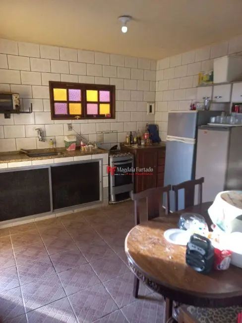 Casa com 2 quartos à venda, 420m2 em Cabo Frio - RJ - imagem 2 Foto 2 de Casa com 2 quartos à venda, 420m2 em Cabo Frio - RJ