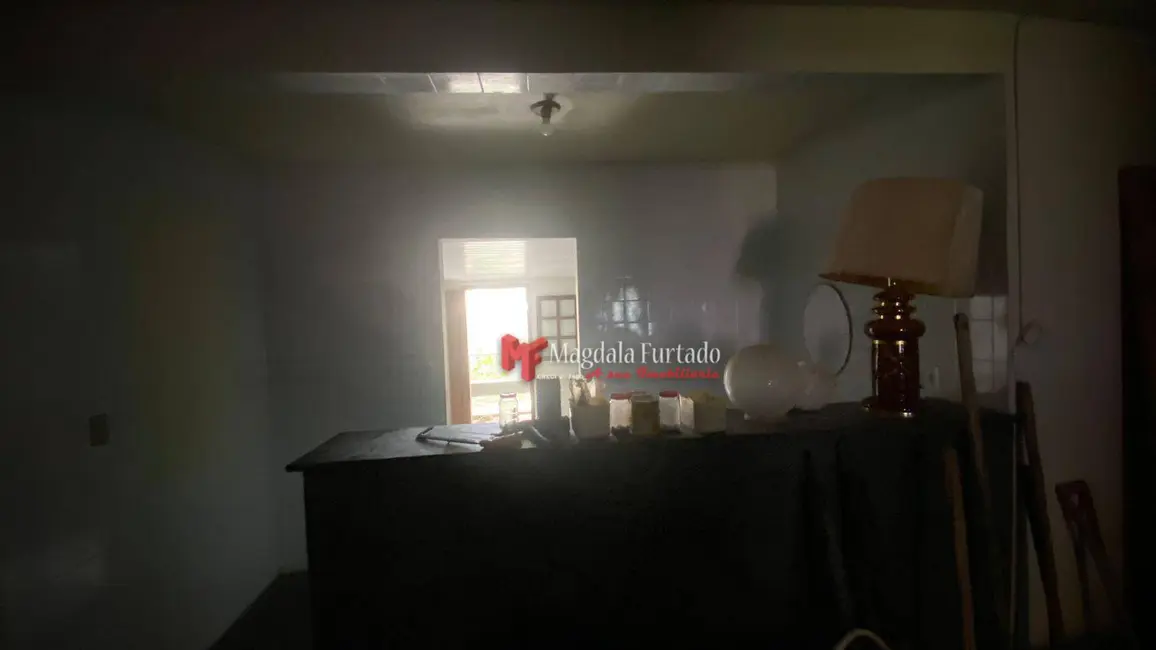 Foto 6 de Casa com 4 quartos à venda, 1028m2 em Cabo Frio - RJ