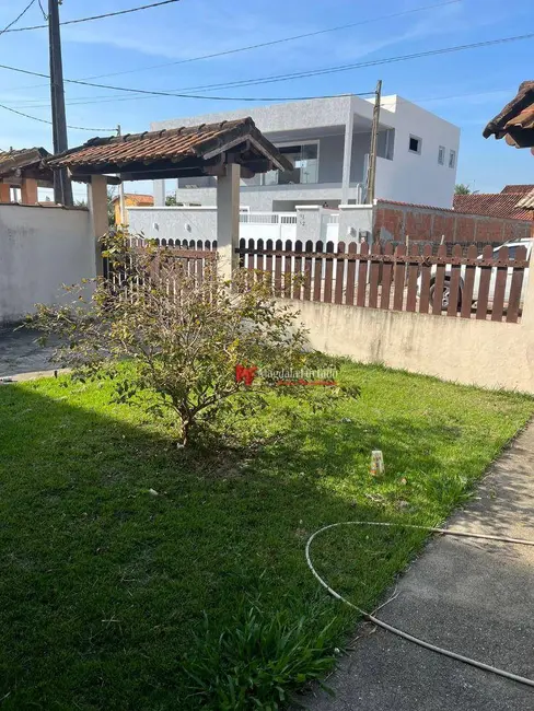Foto 2 de Casa com 2 quartos à venda, 444m2 em Cabo Frio - RJ