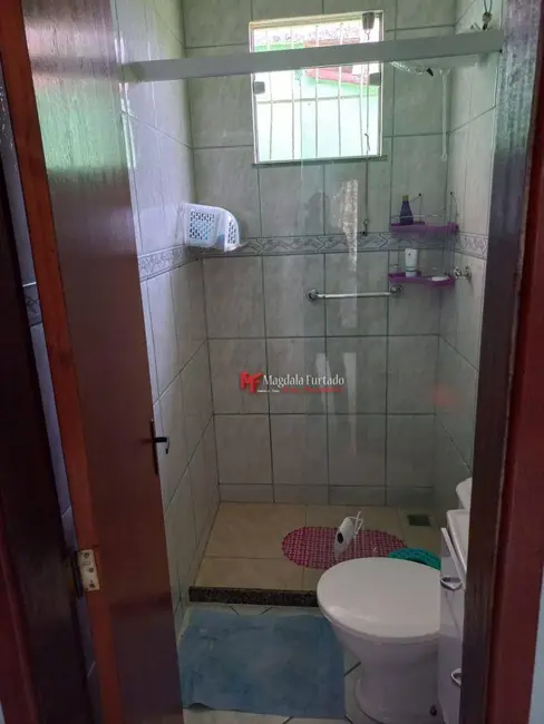 Foto 4 de Casa com 2 quartos à venda, 110m2 em Cabo Frio - RJ