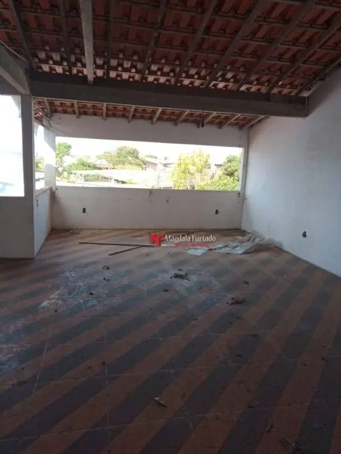 Casa com 2 quartos à venda, 100m2 em Cabo Frio - RJ - imagem 5 Foto 5 de Casa com 2 quartos à venda, 100m2 em Cabo Frio - RJ