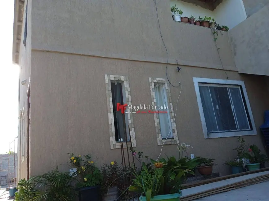 Foto 1 de Casa com 4 quartos à venda, 270m2 em Cabo Frio - RJ