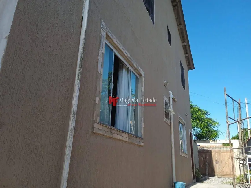 Foto 6 de Casa com 4 quartos à venda, 270m2 em Cabo Frio - RJ