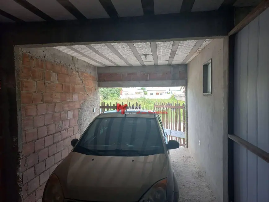 Foto 8 de Casa com 2 quartos à venda, 184m2 em Cabo Frio - RJ