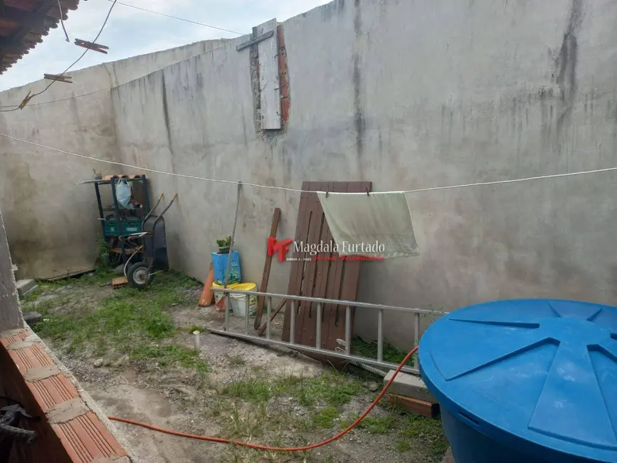 Foto 3 de Casa com 2 quartos à venda, 184m2 em Cabo Frio - RJ