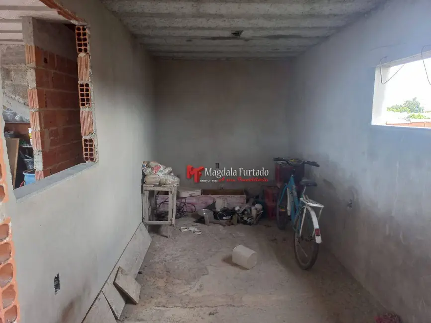 Foto 8 de Casa com 3 quartos à venda, 130m2 em Cabo Frio - RJ