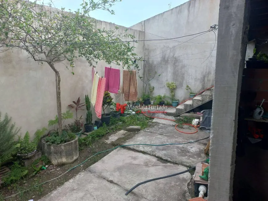 Foto 3 de Casa com 3 quartos à venda, 130m2 em Cabo Frio - RJ