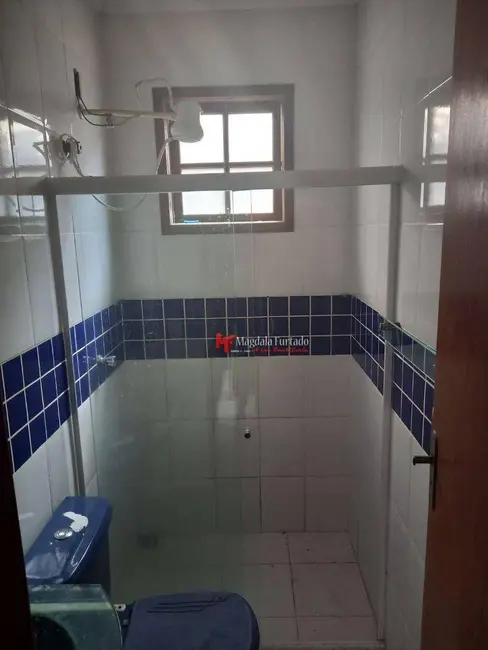 Foto 6 de Casa com 1 quarto à venda, 135m2 em Cabo Frio - RJ