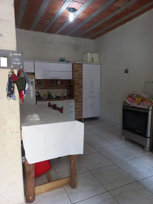 Foto 5 de Casa com 1 quarto à venda, 105m2 em Cabo Frio - RJ