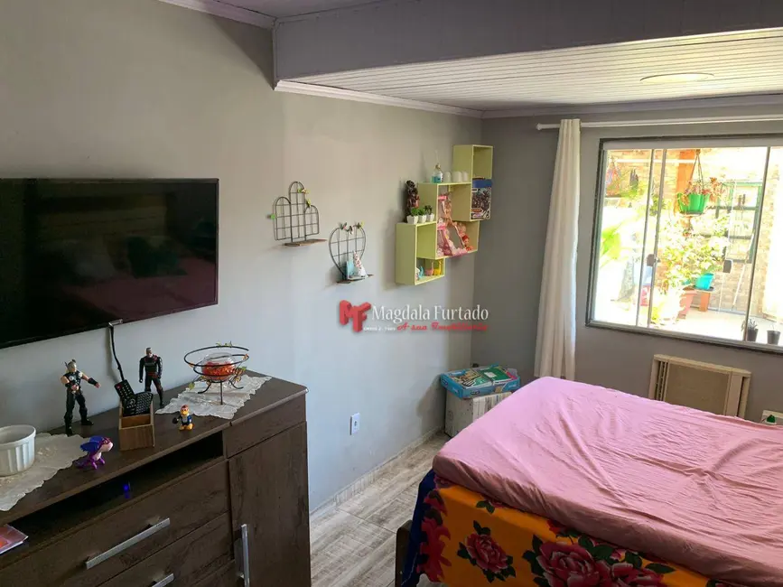 Foto 2 de Casa com 2 quartos à venda, 90m2 em Cabo Frio - RJ