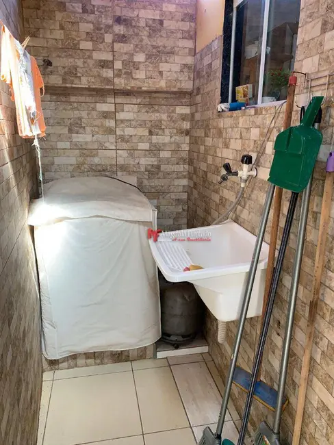 Foto 4 de Casa com 2 quartos à venda, 90m2 em Cabo Frio - RJ