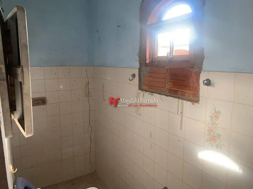 Foto 9 de Casa com 3 quartos à venda, 222m2 em Cabo Frio - RJ