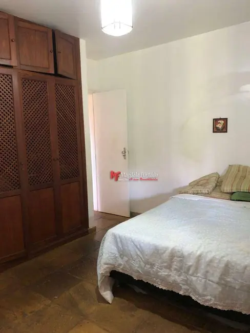 Foto 4 de Casa com 4 quartos à venda, 1200m2 em Cabo Frio - RJ
