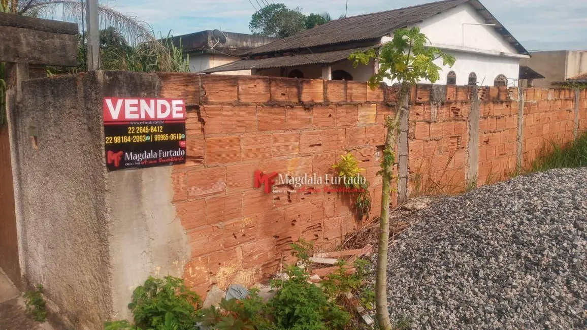 Foto 2 de Terreno / Lote à venda, 275m2 em Cabo Frio - RJ
