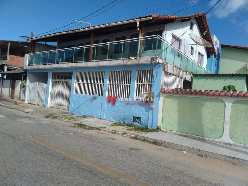 Foto 4 de Casa com 5 quartos à venda, 144m2 em Cabo Frio - RJ